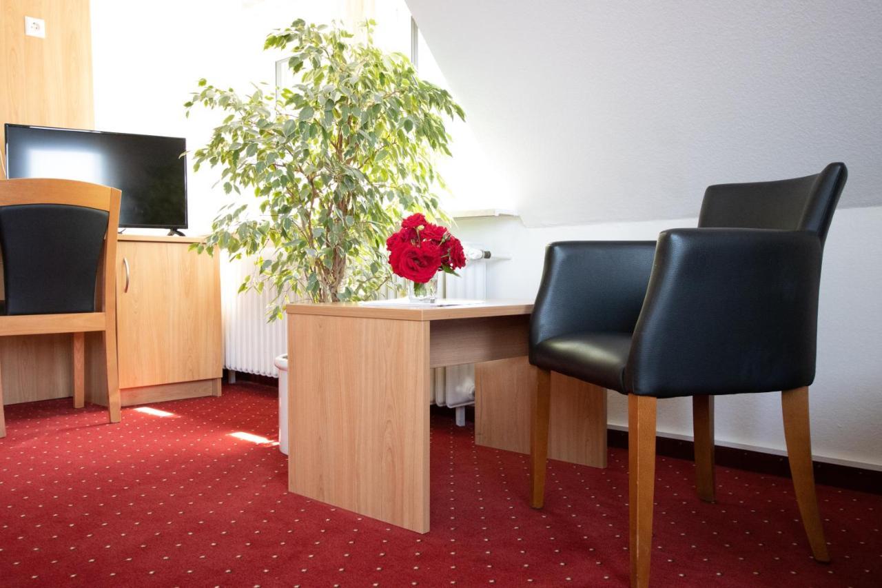 Pension Krone Schwäbisch Gmünd 외부 사진