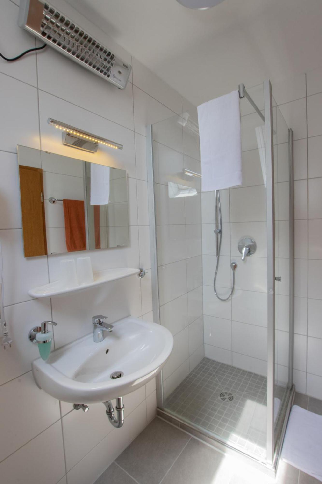 Pension Krone Schwäbisch Gmünd 외부 사진